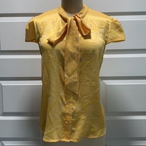 NWT Rachel Roy printed animal satin top with self tie and cap sleeves